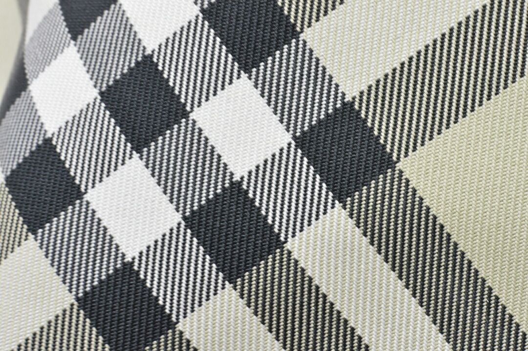 バーバリー Burberry