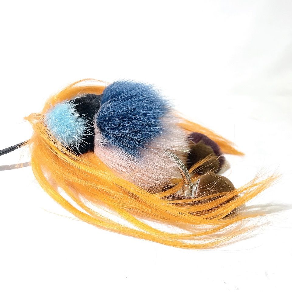 FENDI ファーキャラクターキーホルダー　フェンディ 即発 FENDI モンスター ファー バッグチャーム キーホルダー 黄