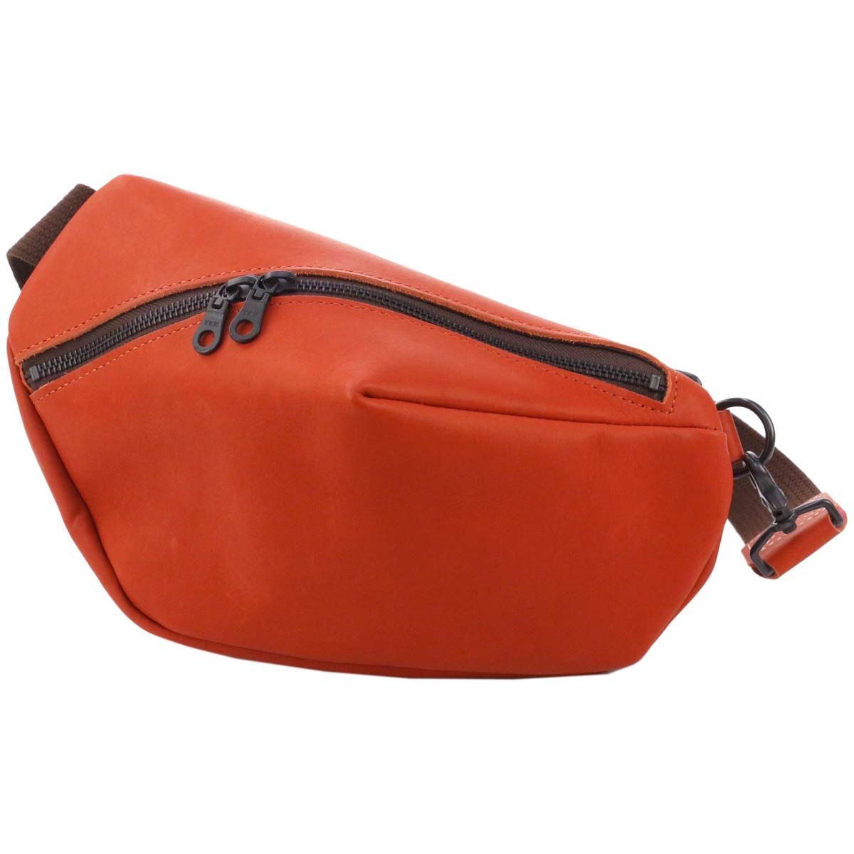 値下げしました！ドジャース ハローキティ クロスボディバッグ 8/5