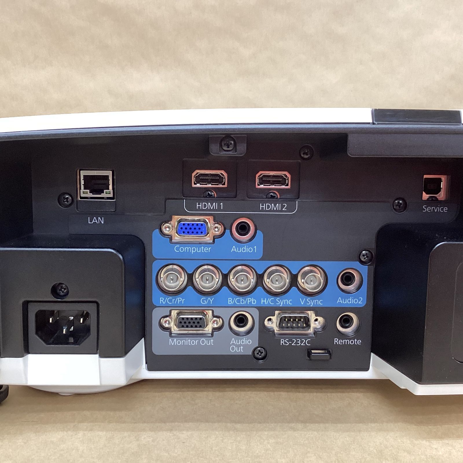ランプ使用1010時間 エプソン ビジネスプロジェクター EB-5510 5500 