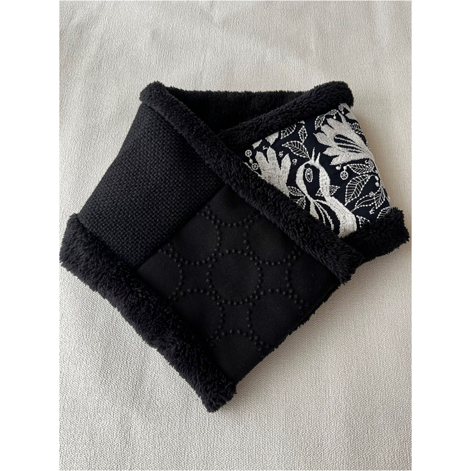 tambourineのネックウォーマー