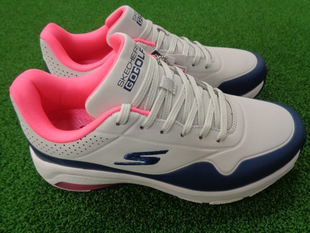 GK栄三越□128 シューズ 【22.5】SKECHERS GO-GOLF AIR DOS GYNV