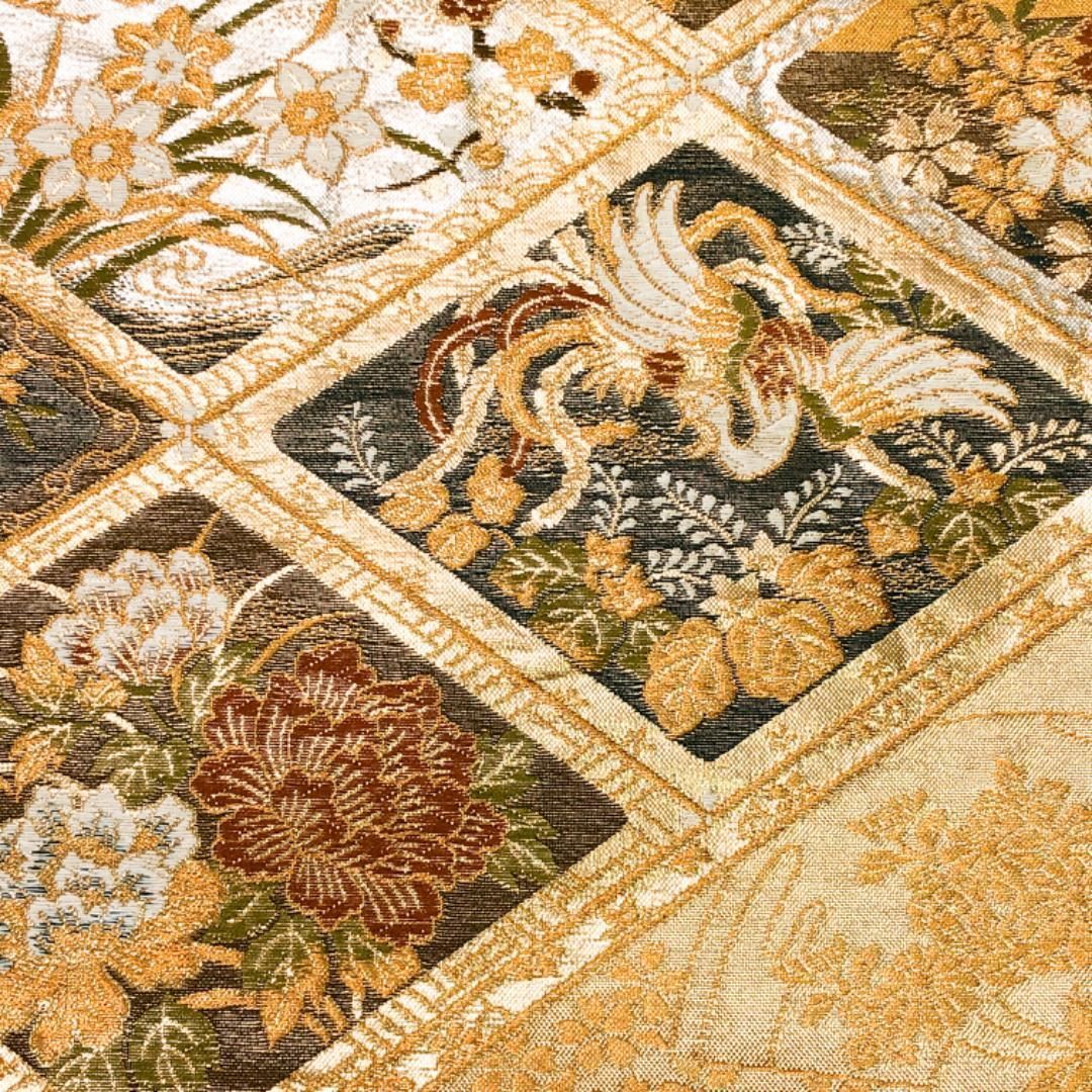 袋帯 菱形に四季の花柄模様 松 鳥 金色 金糸 O-4932 袋帯 菱形に四季の花柄模様 松 鳥 金色 金糸 O-4932 - メルカリ