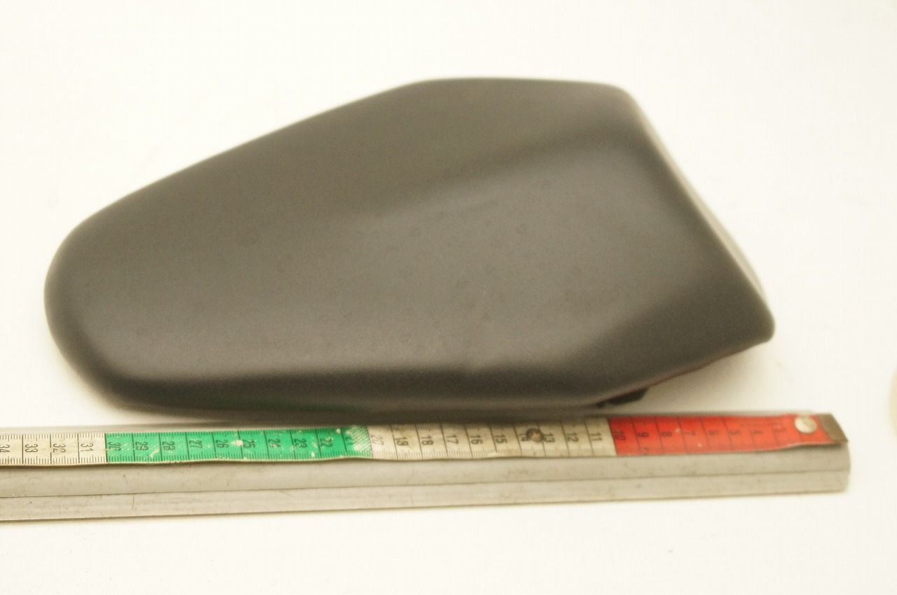 カワサキ ZX-25R(ZX250E) 純正タンデムシート 53066-0671 ファッション