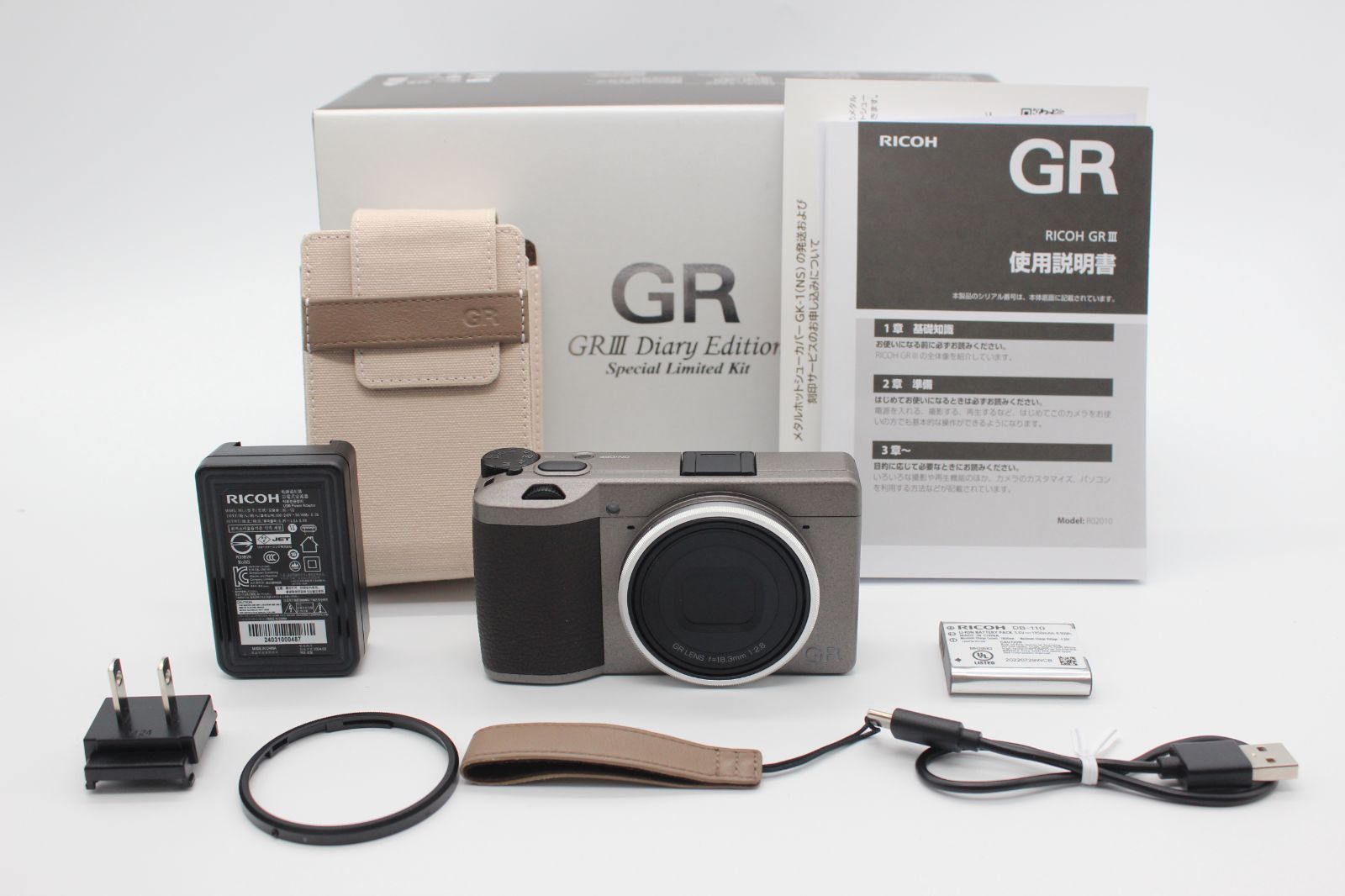 1187ショット！ 新品級 Richo GR3 Diary edition スペシャル
