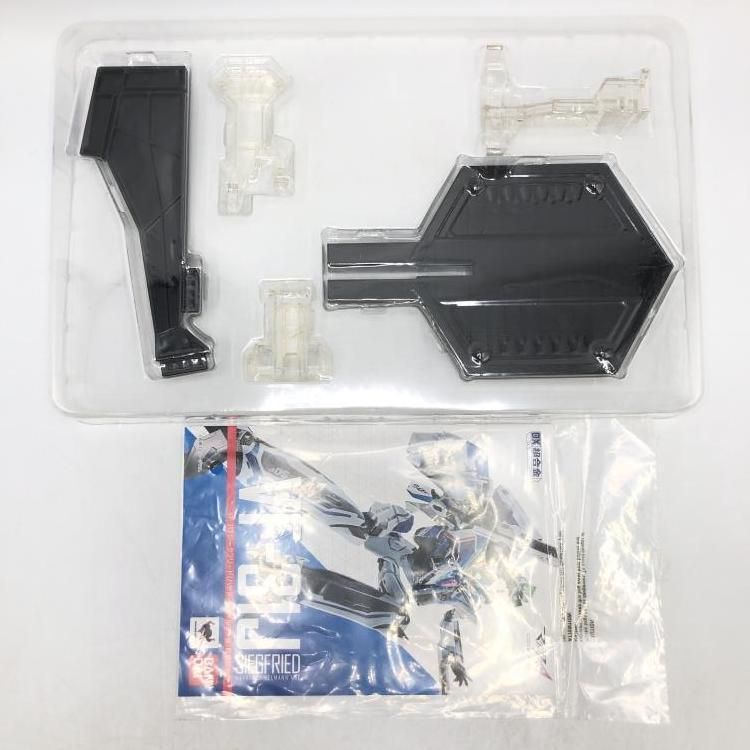 【中古】DX超合金　VF-31Jジークフリード（ハヤテ・インメルマン機） DX超合金 VF-31J スーパージークフリード(ハヤテ・インメルマン