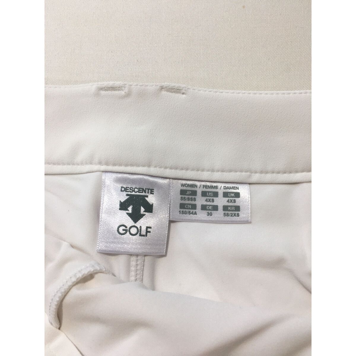 coco 中古 デサントゴルフ DESCENTE GOLF レディース スカート  SSS 白 ホワイト 一体型インナーパンツ 小さい 中古 レディース デサントゴルフ DESCENTE GOLF スカート SSS 白