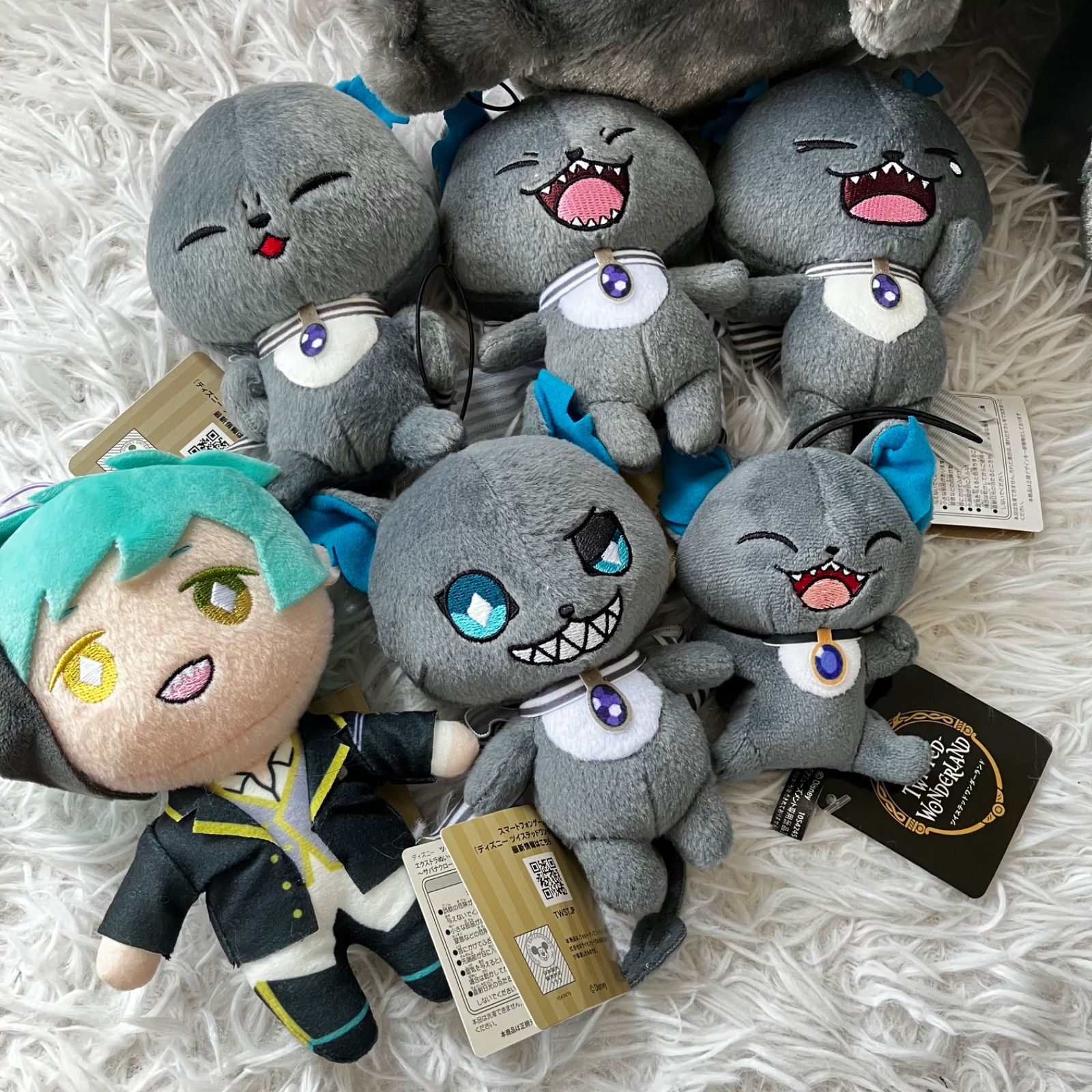 新品未使用 ツイステッドワンダーランド ぬいぐるみ マスコット 大量