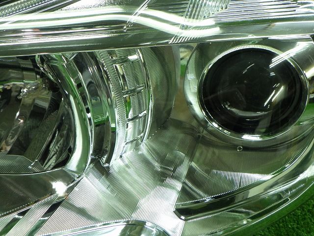 スバル BR/BM レガシィ ヘッドライト 左右 HID 高品質 100-20061 4J