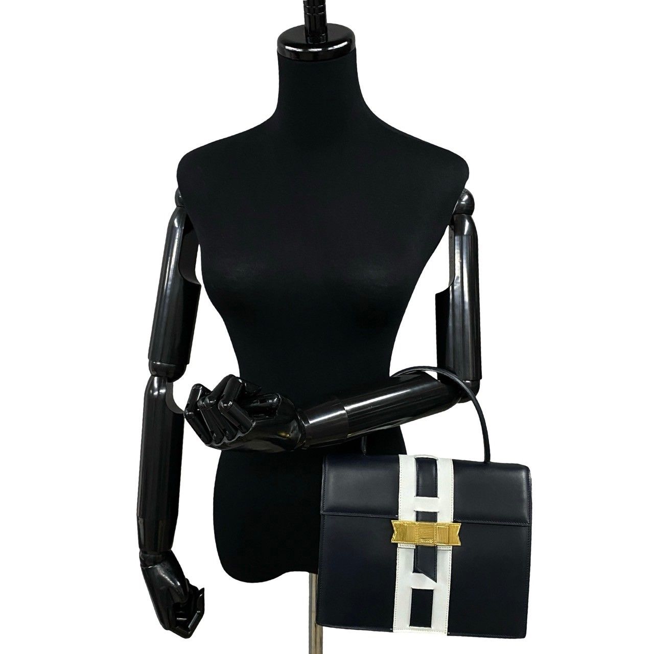 極 美品 袋付 セリーヌ ロゴ リボン レザー ハンドバッグ ホワイト