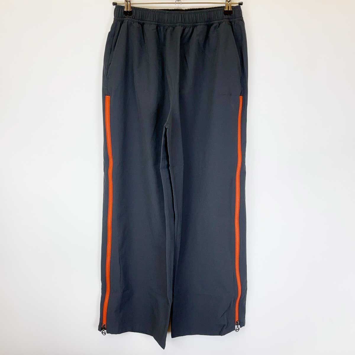 【未使用】アンダーアーマー UAナイロン パイピング シアー フレアパンツ M 016 Anthracite チャコール 6007460 レディース UNDER ARMOUR