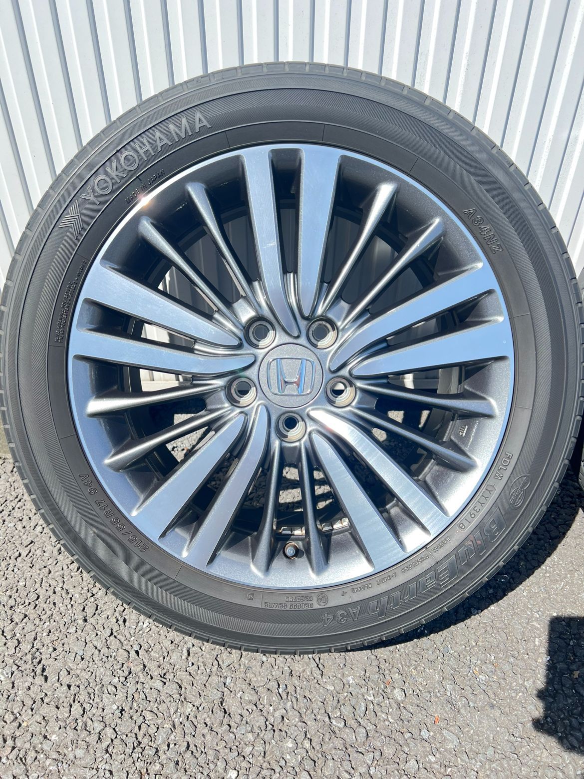 げ ホンダ HONDA オデッセイ RC1 2 4 中期 純正 アルミホイール 17インチ 7J 55 PCD 114.3 YOKOHAMA タイヤ付き 215 55 R17 4本セット 品