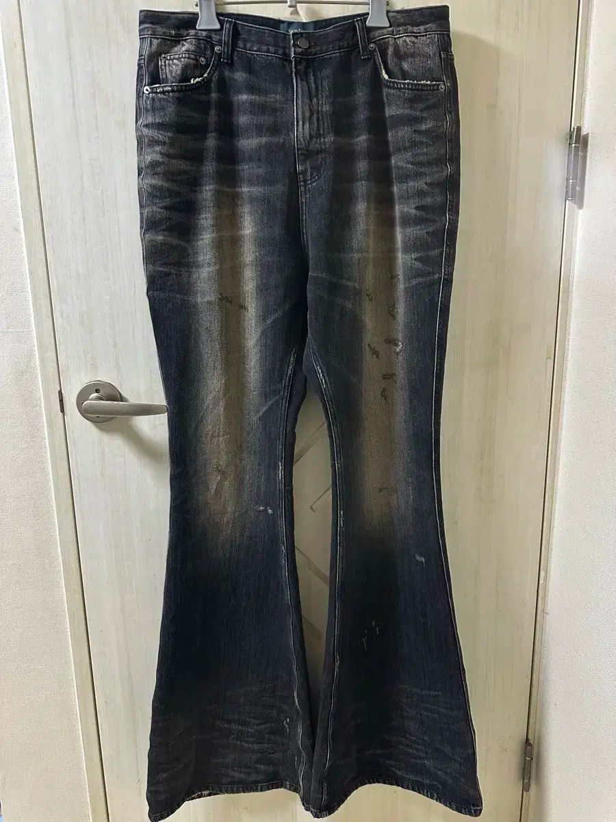 2 アンダーマイカー リンクルド グレー ウォッシュド ワイド フ ジーン