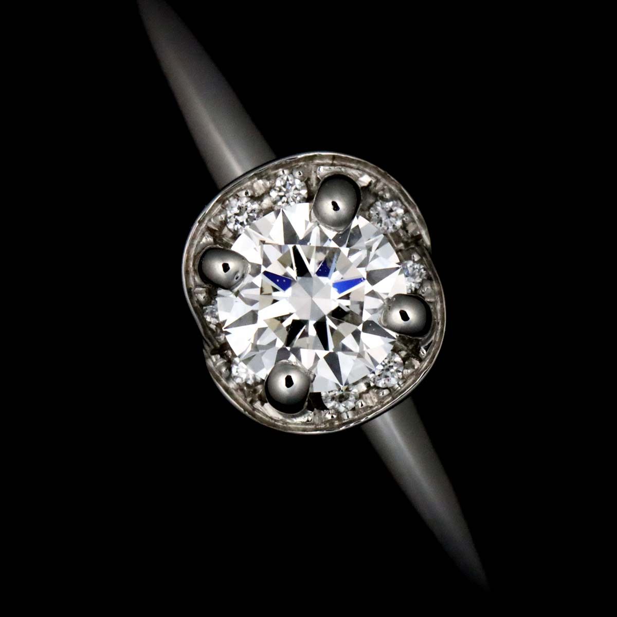 ブルガリ BVLGARI インコントロ ダモーレ ダイヤ 0.20ct E/VS1/VG 7号  