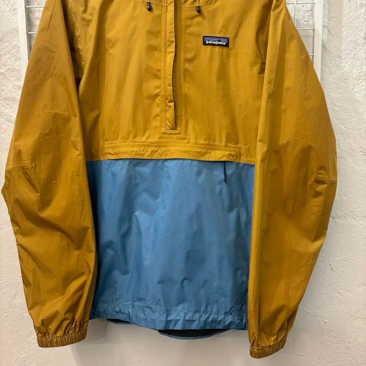 プルオーバー Anorak
