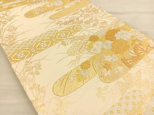 金銀糸 美保姿苑 逸品 地紙御所車花文 道長花文 an0836 平和