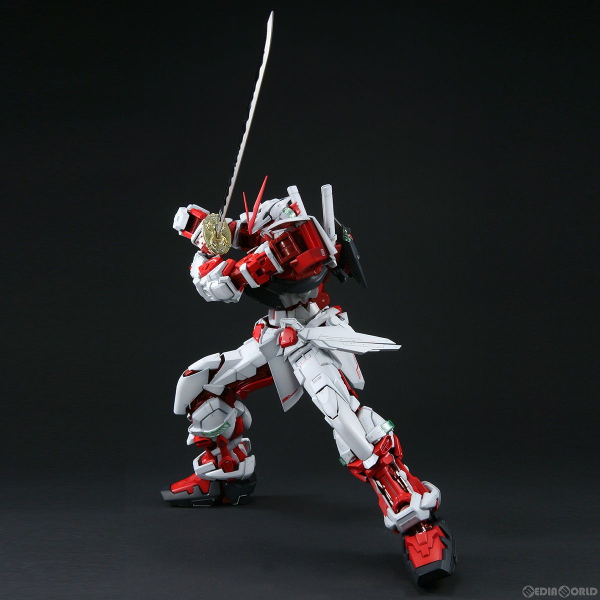 再販) PG 1/60 MBF-P02 ガンダムアストレイ レッドフレーム 機動戦士