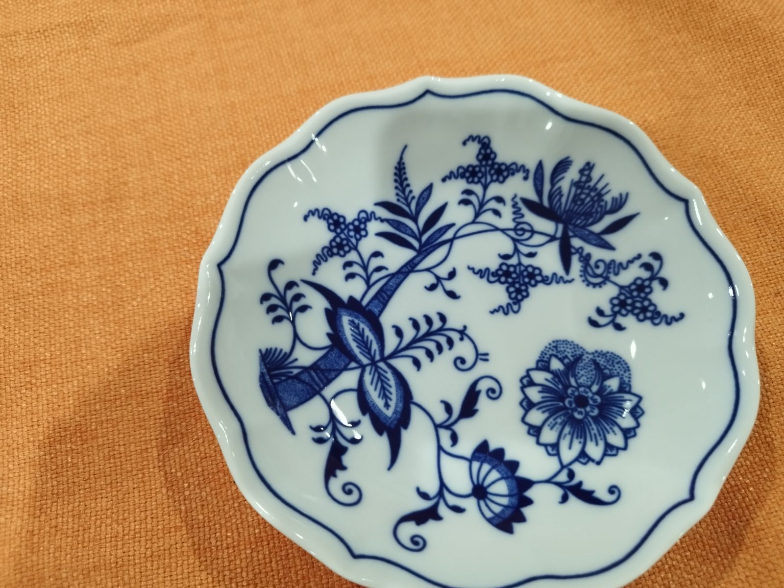 ロイヤルアルバート｜ブルーオニオン-ハドンホール