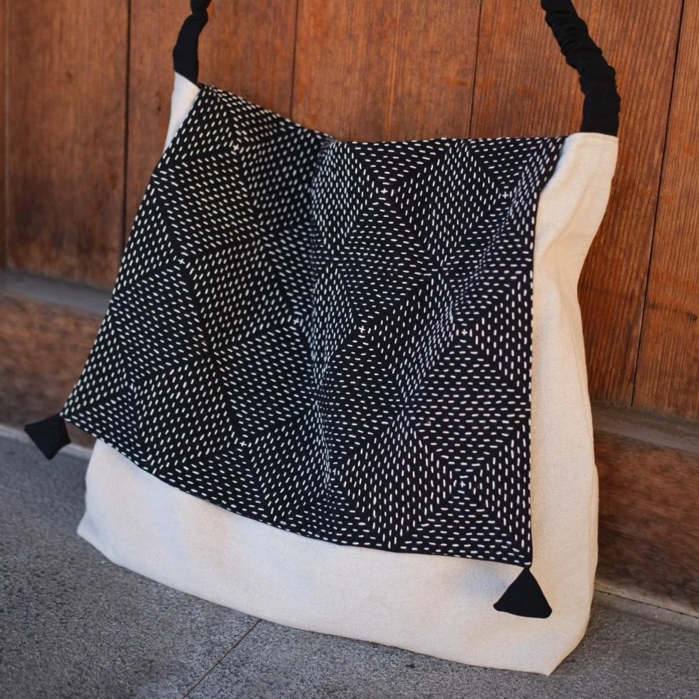 9月新作！数量限定希少ブラック金箔♡格の高い華紋柄の最高級西陣帯