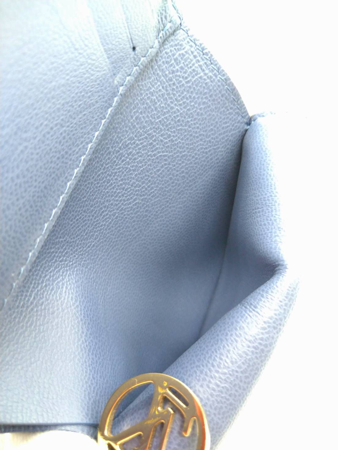 VUITTON ルイヴィトン