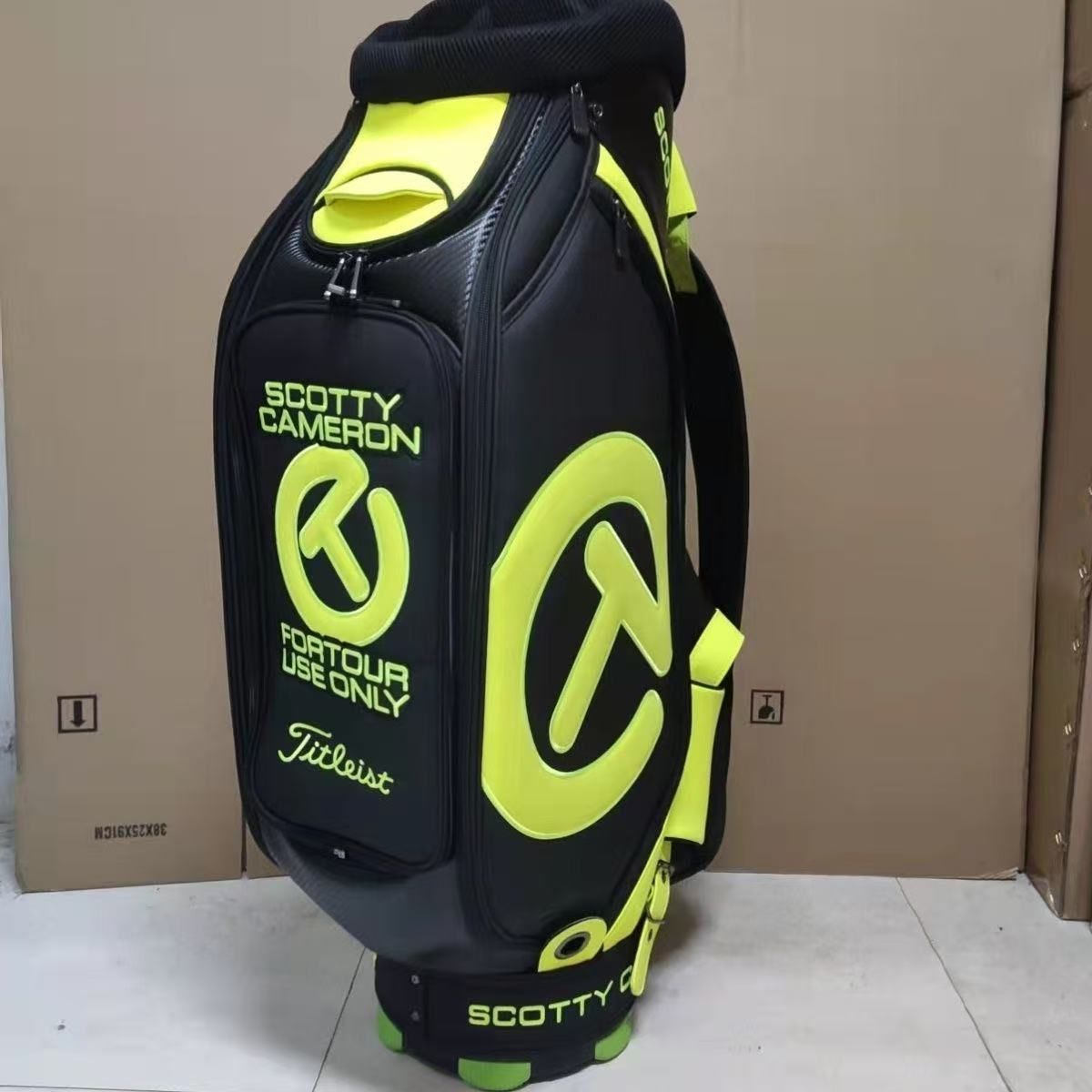 美品 スコッティ キャメロン タイトリスト ゴルフバッグ キャディ