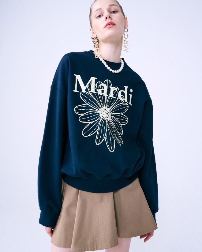 Mardi Mercredi マルディメクルディパーカー刺繍ロゴ ネイビーブルー