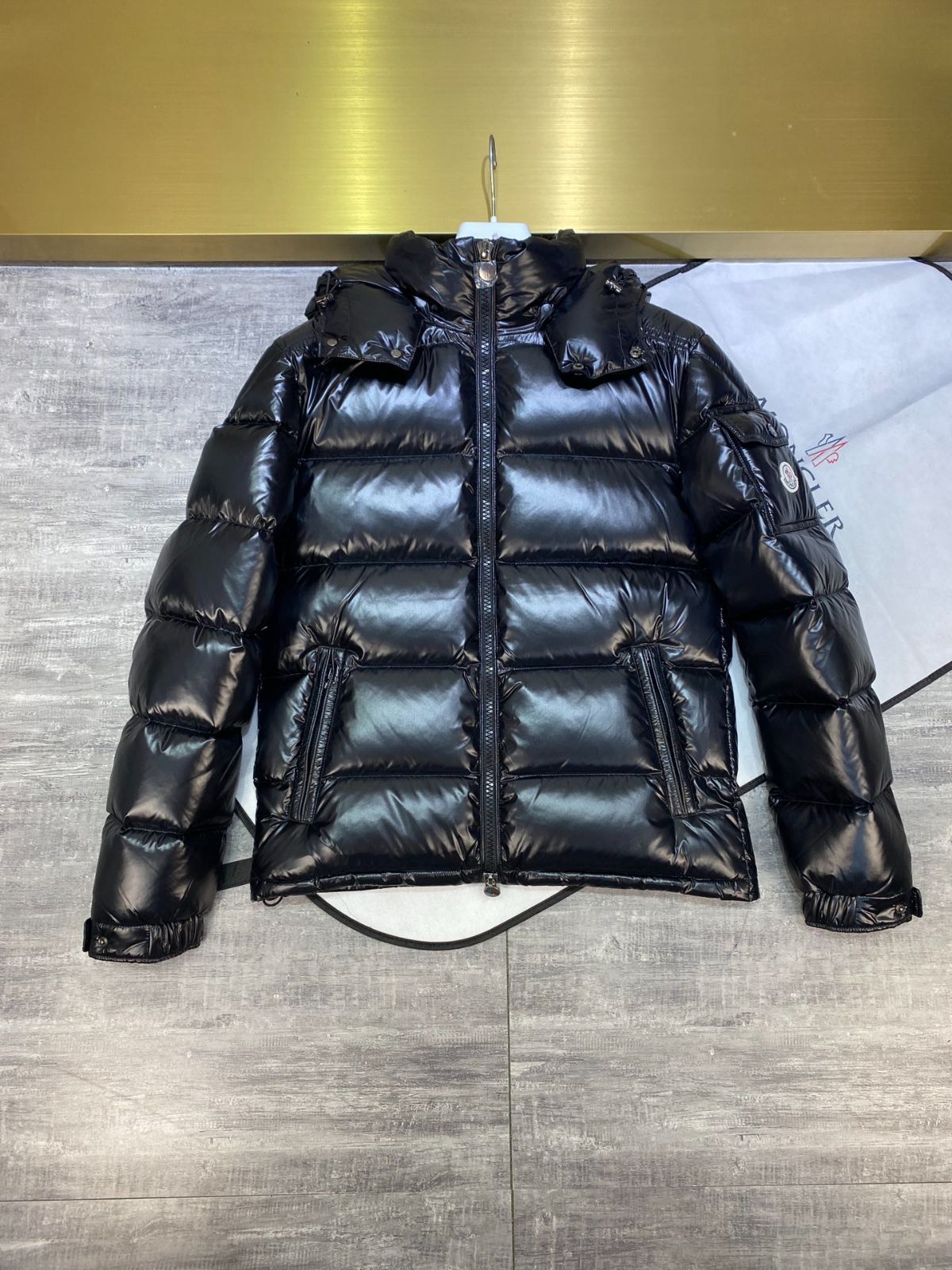MONCLER ダウンジャケット本日限定お値下。明日には戻します。 楽天市場】モンクレール MONCLER ダウン ダウンジャケット