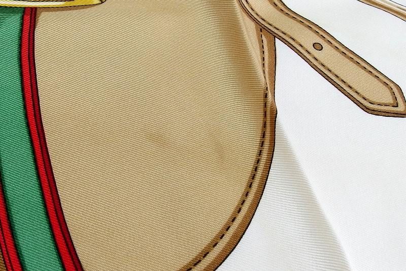 ★GUCCI★スカーフ 大判 インターロッキング 馬具 シルク グリーン レッド 楽天市場】GUCCI グッチ スカーフの通販