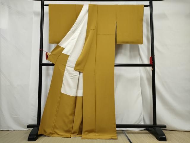 平和屋着物□上質な色無地 山吹茶色 正絹 逸品 未使用 CAAL3325id
