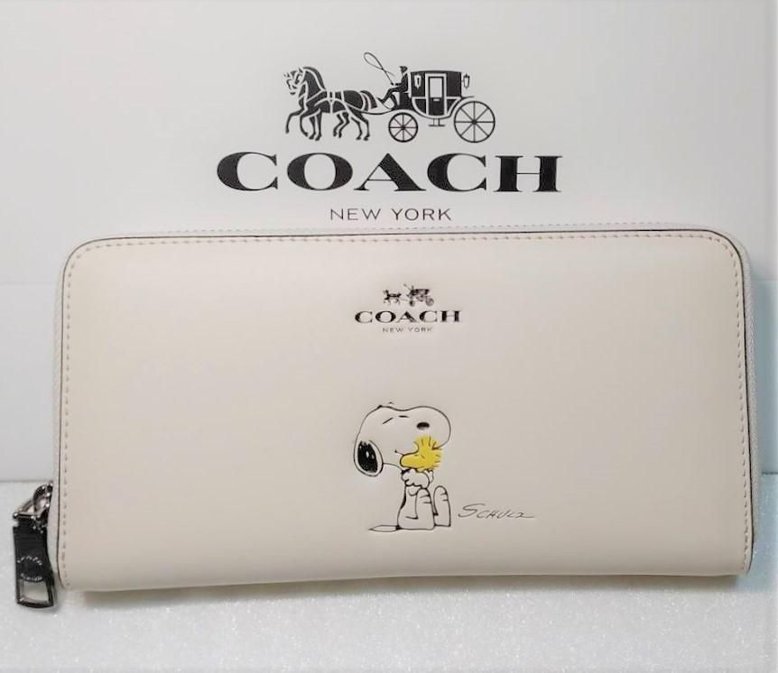 COACH 新品 スヌーピー 長財布 レディース コーチ 小物 財布 J01-