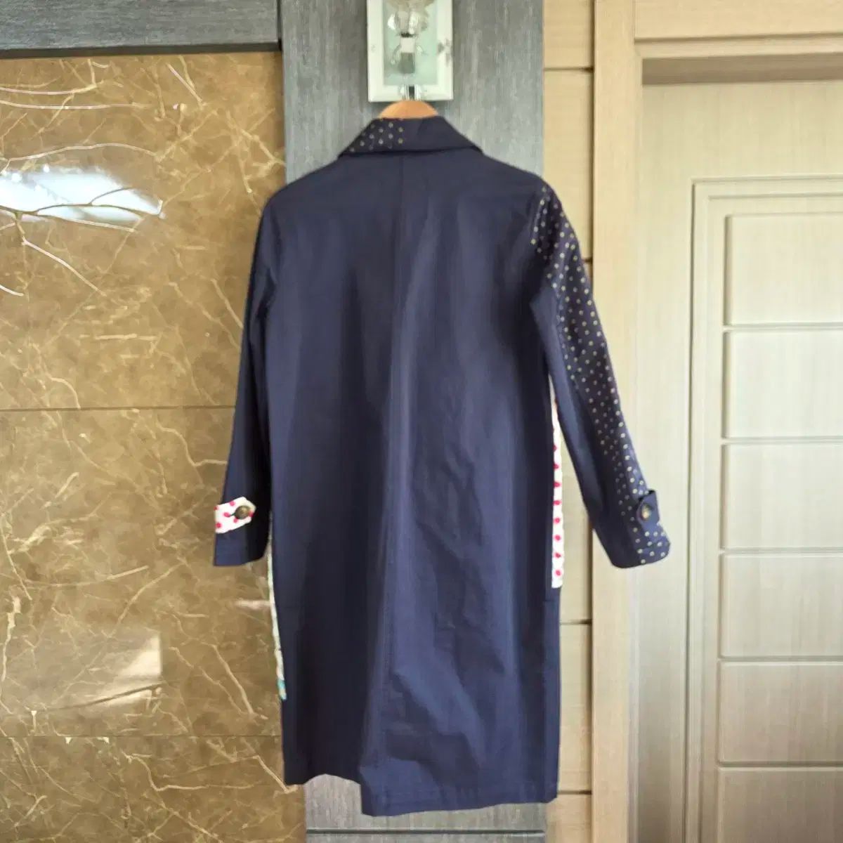 コート 38