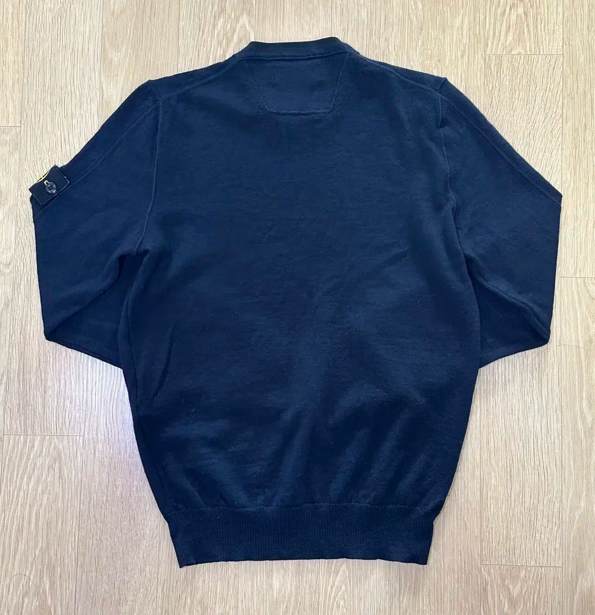 M ） STONE ISLAND(ストーンアイランド) ダークネイビー ニット 