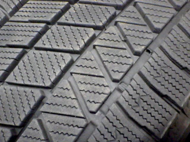 VRX3●225 45R17●4本