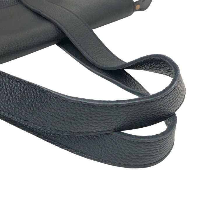 シュリンクカウレザー ブラック