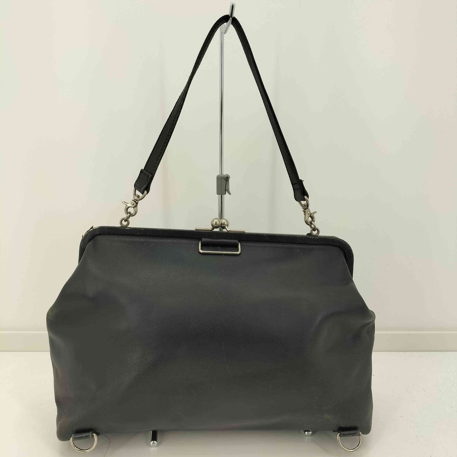 ジャンポールゴルチエ Jean Paul GAULTIER メタルプレート がま口