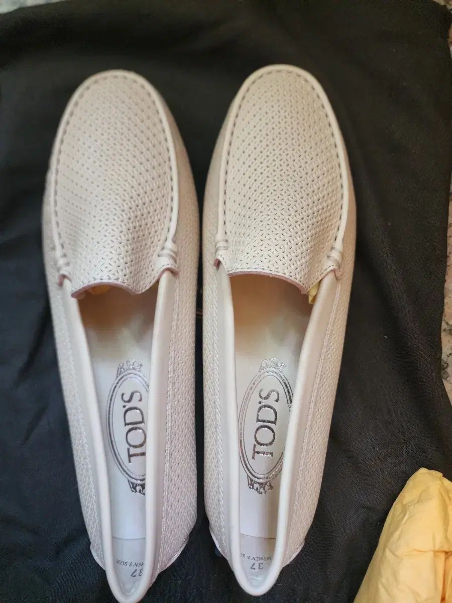 【正規品】TOD'S レディース靴　サイズ37 TOD ' S TOD'S(トッズ) ドライビング シューズ 37 レディース