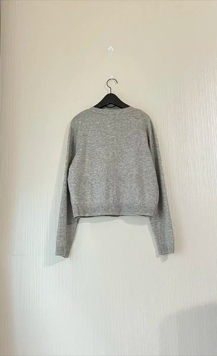 インタジア カーディガン