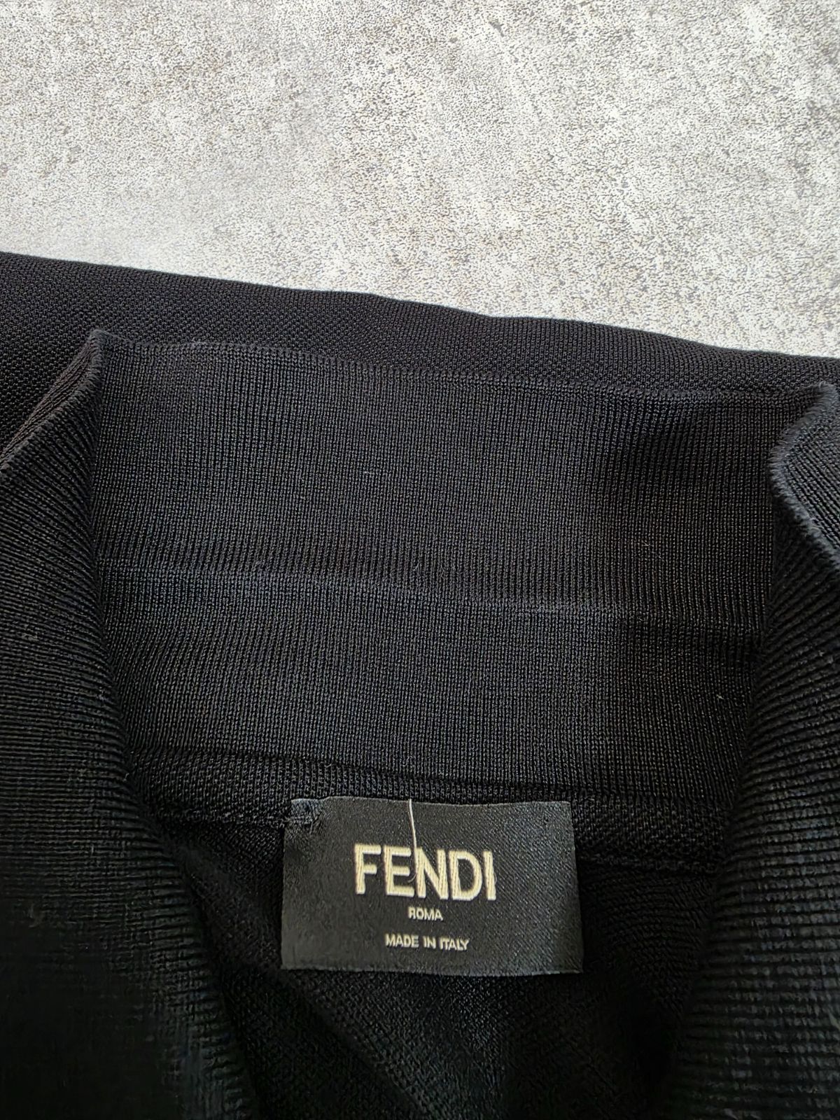 Fendi モンスター　バグズアイ　襟プリント　半袖ポロシャツ Fendi モンスター バグズアイ 襟プリント 半袖ポロシャツ - メルカリ
