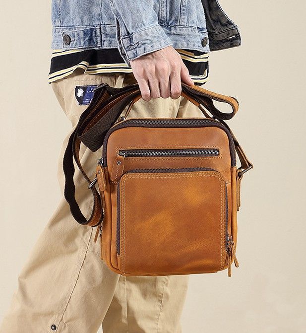 ショルダーバッグ 本革メンズ 大容量 耐久性向上 一流革職人が作る 斜めがけ メッセンジャーバッグ レザー カジュアル 通勤 ipad対応 カバン 通勤 通学 無地 2COLOR