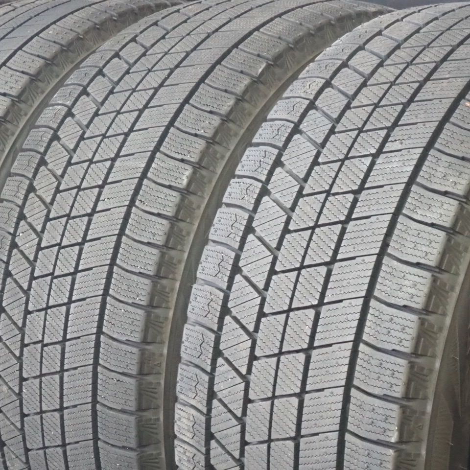 40R18 4本