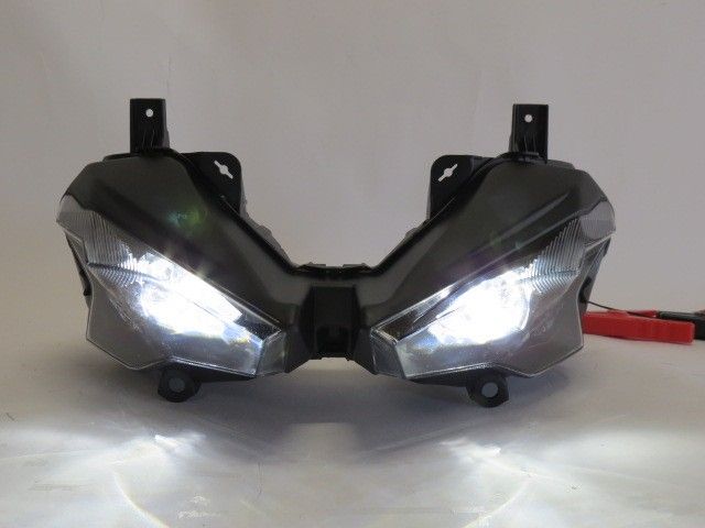 『月の明かり』 純正タイプ ヘッドライト zx-6r zx6r 2024 以降 クリア