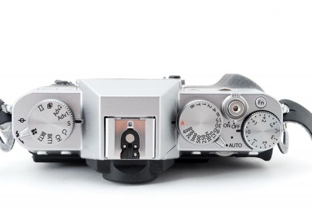 フジフィルム Fujifilm X-T20 ボディ シルバー 美品 小型・軽量