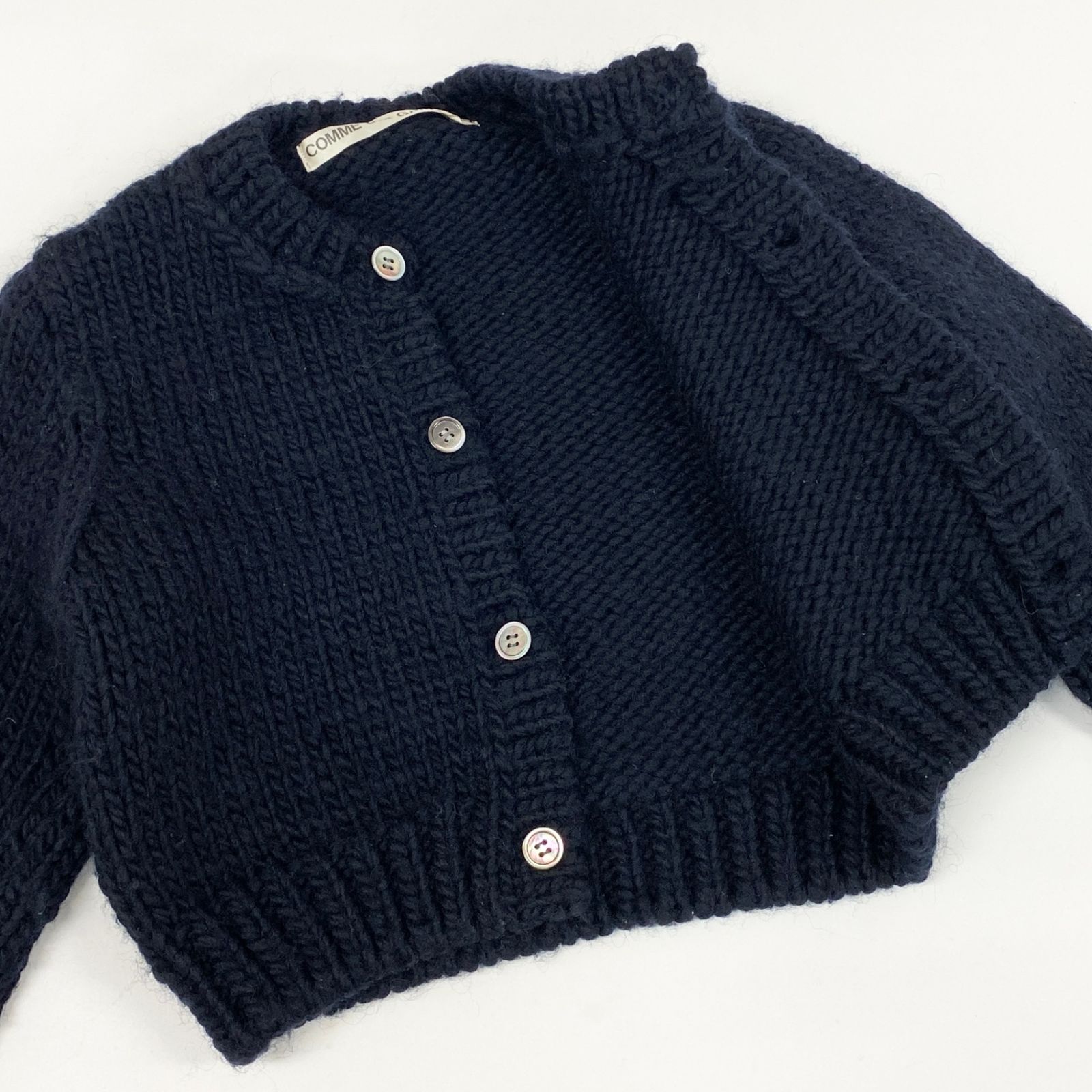 COMME des GARCONS - 16h9 COMME des GARCONS コムデギャルソン 1996 アーカイブ 短丈 ニットカーディガン 肉厚 ネイビー レディース 16h9 COMME des GARCONS コムデギャルソン 1996 アーカイブ 短丈