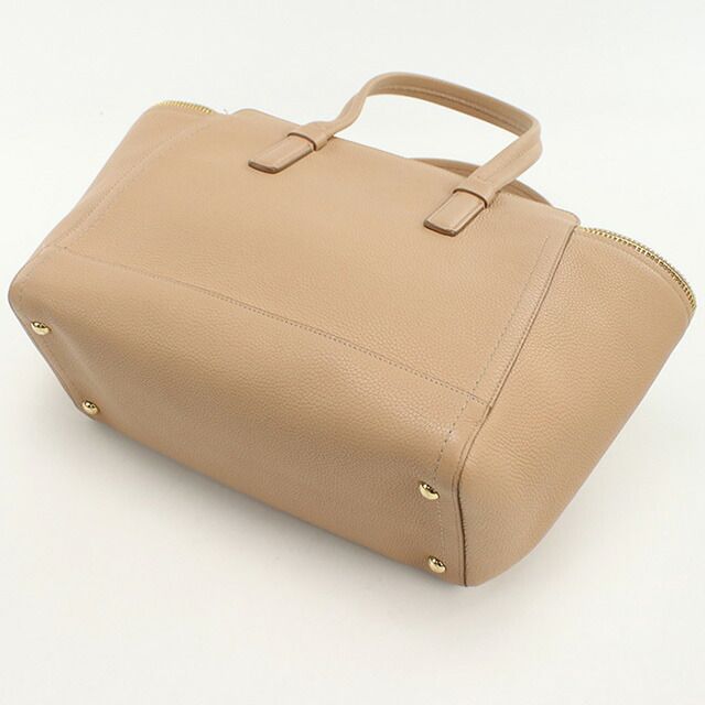 フェラガモ FERRAGAMO