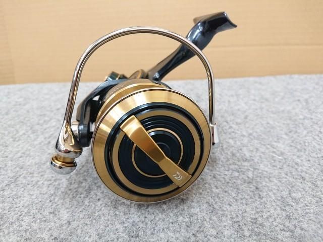 未使用品】 訳あり ダイワ 20ソルティガ 14000-XH スピニング