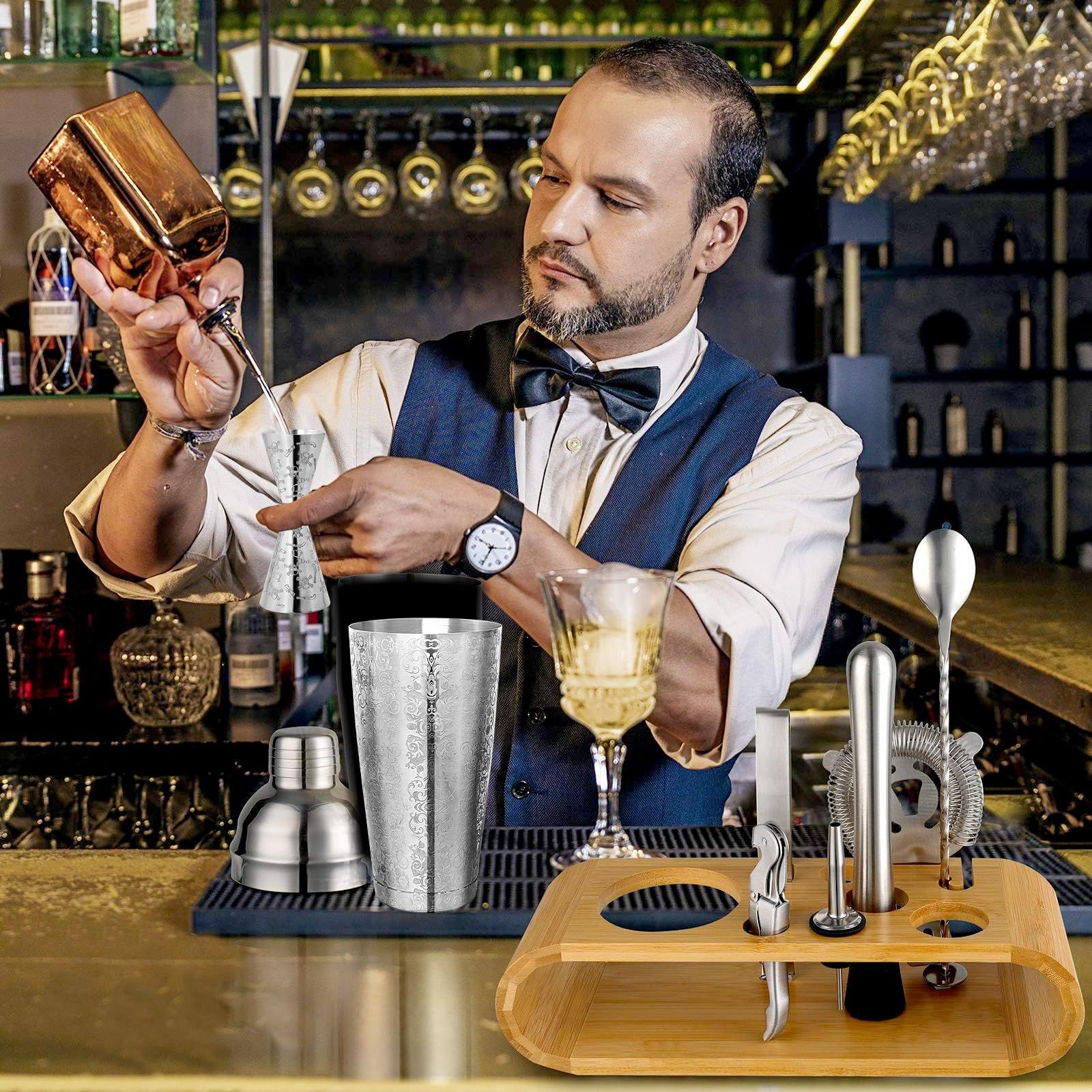 迅速発送】WOMLEX ボストンカクテルシェイカー 828mlと532ml - メルカリ