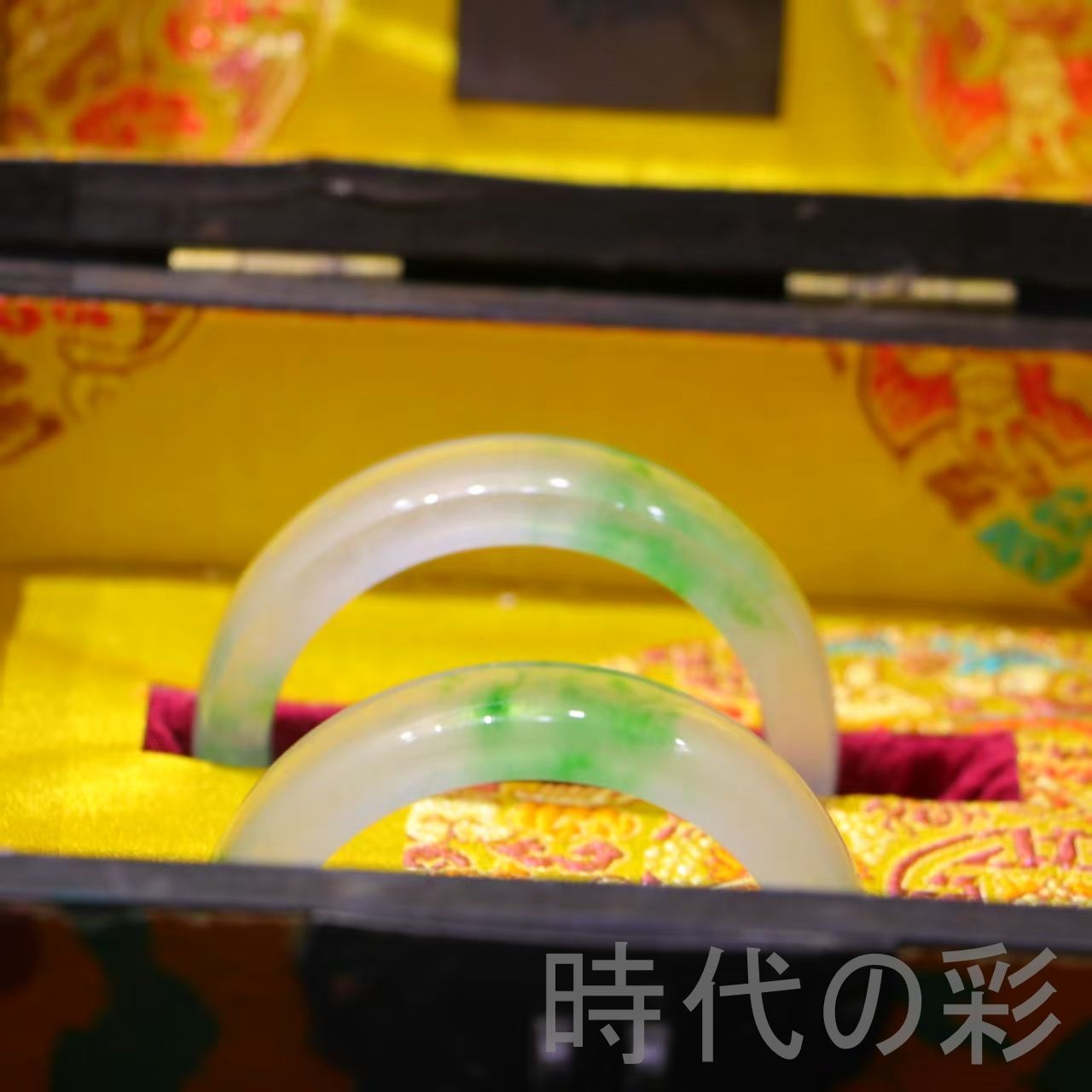 中国古美術 清代 高冰翡翠 宝石彫 旧家蔵 彫刻 手? 共箱 唐物 骨董 アンティーク ジュエリー 和室飾り R07092704