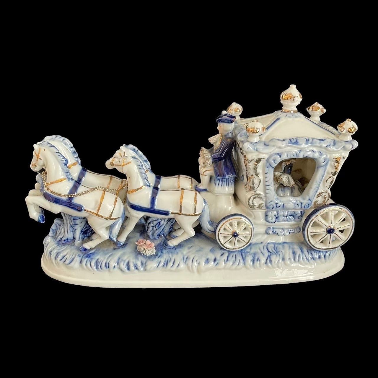 陶器 馬車の置物 アンティーク カポディモンテ B.marli作 陶器製 家族