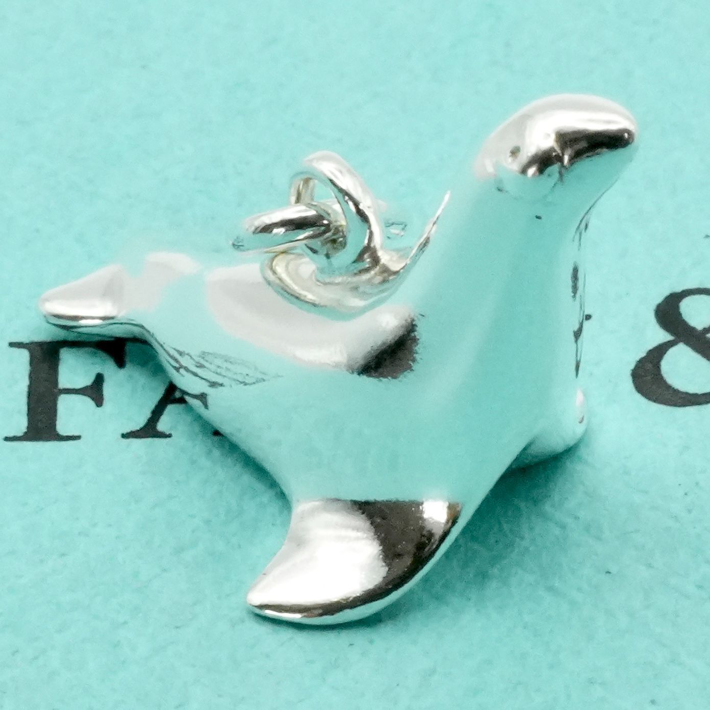 ティファニー アザラシ ネックレストップ チャーム 24-4528S