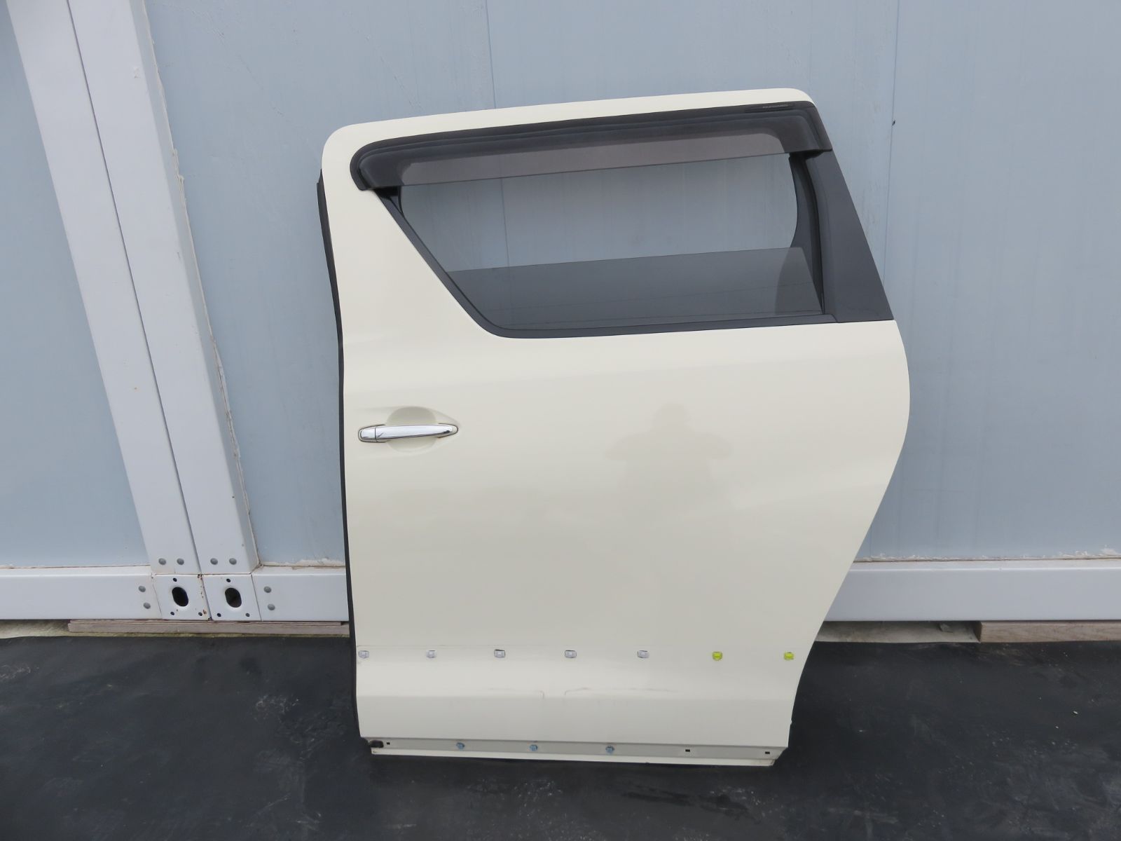 SFC2605 ヴェルファイア ANH20W ANH25W GGH20W GGH25W 前期 純正 左後ドア 左側 パワースライドドア アルファード 4U1 ゴールドパール